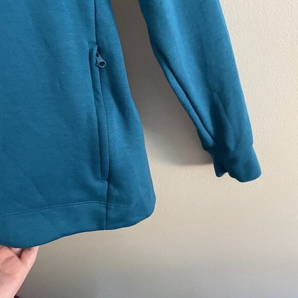 Nike Dri-Fit Women S Blue Mock Neck Zip Back UV Fairway Midlayer Golf Pullover - Picture 2 of 9